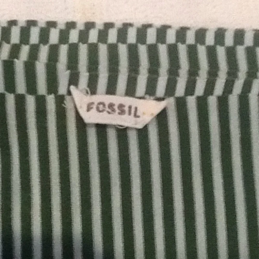 Fossil scarf
